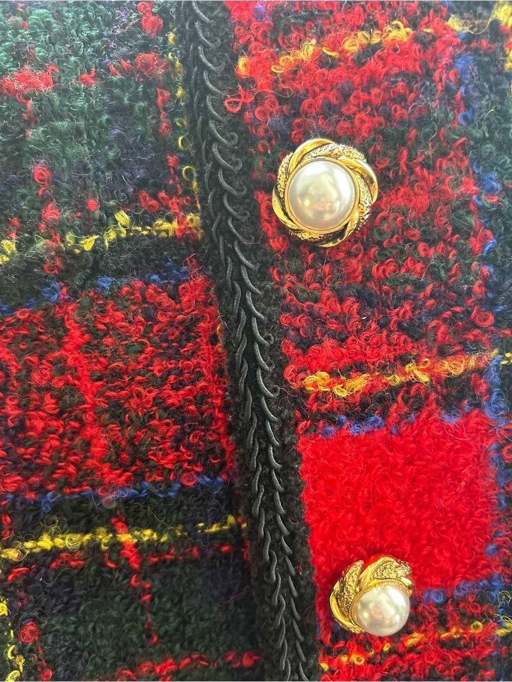 Saks Fifth Avenue - Channel Style Red and Black Plaid Tweed Vintage/Rare Jacket - Picture 12 of 12
